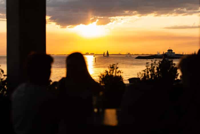 Funeral wake venue St Kilda Beach Encore | Celebration of Life Venue at Encore St Kilda Beach